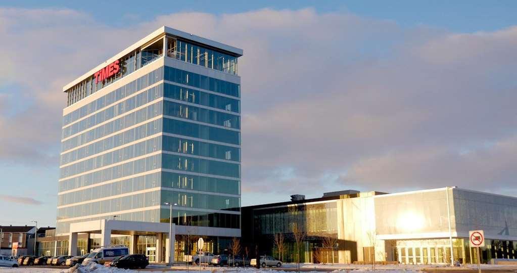 Grand Times Hotel Drummondville Exterior photo